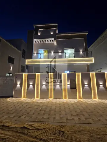 للبيع فيلا تشطيب فار موقع مميز مقابل رحمانية الشارقه