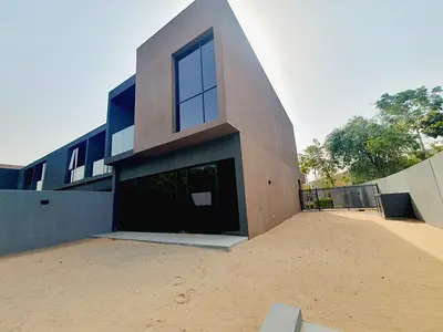 Brand New 3 badroom townhouse with maid room and and garden Price 140k