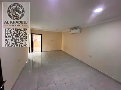 شقة غرفتين وصالة للإيجار السنوي في الروضة 3 عجمان