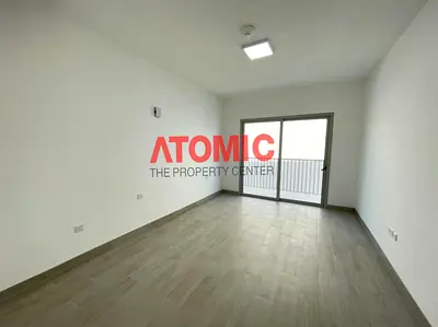Large ready to move W/ big balcony for rent