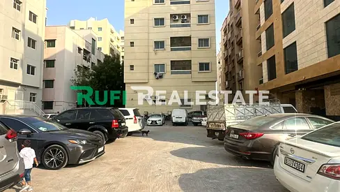 أرض للبيع مساحتها 4287 قدم مربع، طابق أرضي + 12، تصريح لجميع الجنسيات، تجاري، سكني، عجمان الصناعية 2، عجمان