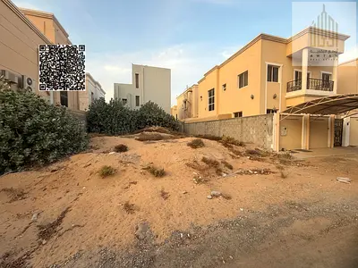 ارض سكني فى منطقة الياسمين قريبة من الشارع العام