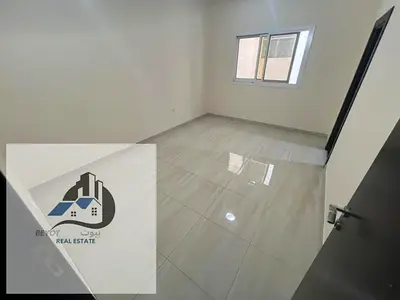 للإيجار شقة غرفتين وصالة – عجمان / الجرف 2  شقة مميزة جدًا تقع في منطقة الجرف 2، بموقع استراتيجي قريب جدًا من سيتي سنتر عجمان، وعلى بعد دقائق من مخار