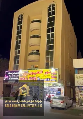 للبيع – بناية في إمارة عجمان   📍 منطقة النخيل 2 – قريبة من كورنيش عجمان