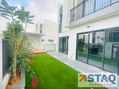 CORNER UNIT | FULLY RENOVATED | HOT DEAL