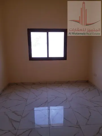 للبيع بناية استثمارية – من المالك مباشرة الرميلة – عجمان