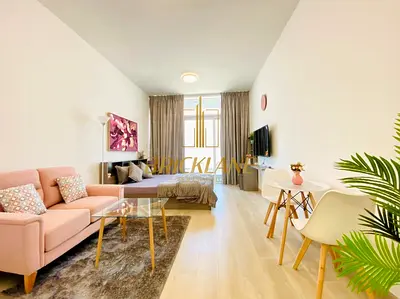 FULLY FURNISHED | HIGH FLOOR | VACANT | MULTIPLE UNITS AVAILABLE