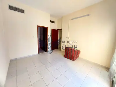 1 BHK WITH BALCONY 2 WASHROOM CLEAN BEAUTIFUL APARTMENT RENT 28k