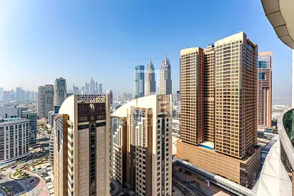 New to Market | High Floor | Near Metro | Spacious