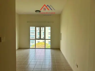 STUDIO FOR RENT NEAR TO METRO STATION, POOL