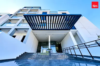 Higher Floor | Study I | Spacious | Vacant Now