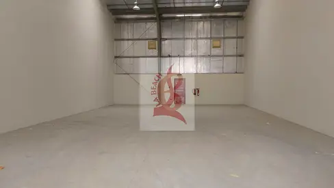 Commercial warehouse for rent in DIP