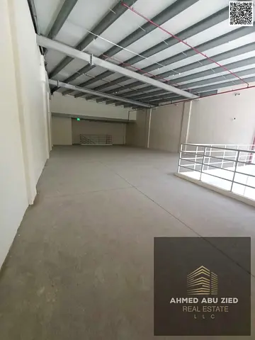 Great investment opportunity, ready warehouse near Sheikh Mohammed Bin Zayed Rd, Dubai/Sharjah exit, 22kW power, scale.