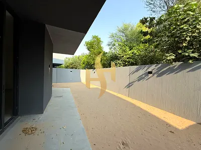 Ready I Freehold I Brand New I Get 80% Bank Mortgage