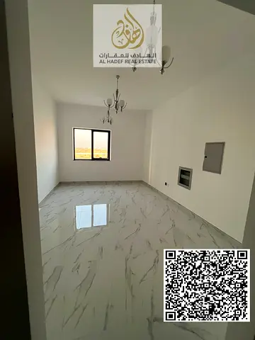 غرفه وصاله وبالكون مع  اتنين حمام ومطبخ