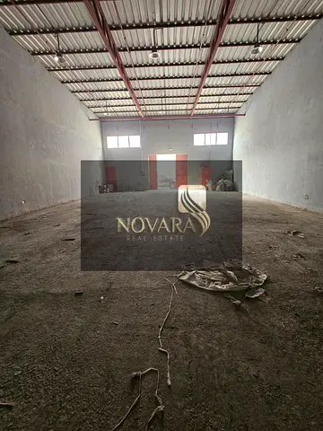 Warehouse for Annual Rent in Umm Al Thuoob
