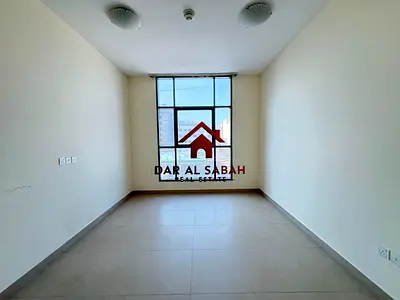 6 cheque payment/ deposit cash/ very huge apartment /ready to move ?