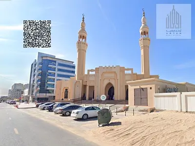 للبيع ارض سكني تجاري فى منطقة الحميدية خلف مبني المرور