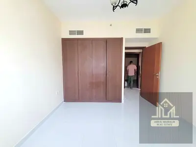 12 CHECK PAYMENT // READY TO MOVE // WITH PARKING // BULD WARDROBE // CLOSE TO NEW MUWALIEHA PARK