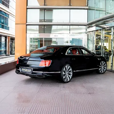 2020 Bentley FLYING SPUR — миниатюра 3