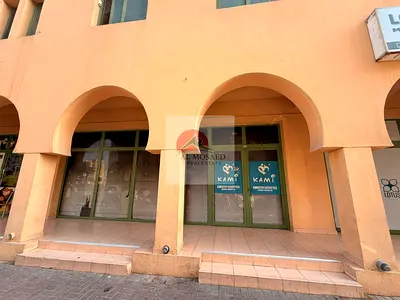 SHOP FOR RENT--FRONT AND ROAD VIEW| IDEAL LOCATION| VACANT