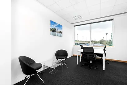 Private office space rental tailored to your business’ unique needs in DUBAI, Jumeirah lake Towers South Dubai Area