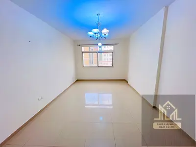 Direct Oner 1Bhk !! Huga Hall !! With Free Gym !! parking!! Inside Mosque !! No Agent Fees!!