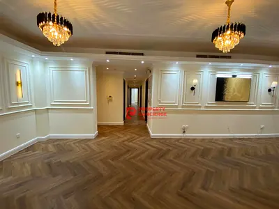 Upgraded Unit | Vacant March End | with Maids Room