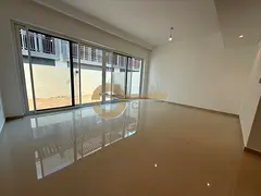 READY TO MOVE IN | WITH BALCONY | CLOSED KITCHEN
