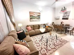 Sharjah, Muwaileh: One-bedroom apartment with living room, two bathrooms, and balcony. Price: 4200 A