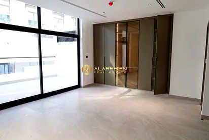 Exclusive 4 Bed + Maid | Elevator | Prime Location | Near Park