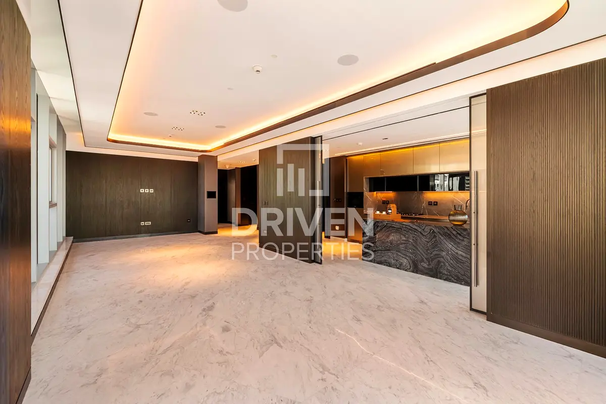 gallery-tour