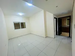 1 BHK "NEXT TO DUBAI BUS STOPS" , 34K FULL CASH OFFER ( 6 CHEQUES 36000)