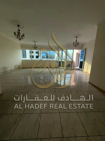 🇦🇪 للإيجار السنوي – الشارقة | المجاز 2 🏡 فرصة مميزة للسكن الراقي في إمارة الشارقة – المجاز 2📍 موقع حيوي قريب من جميع الخدمات والمرافق. • إطلالة كا