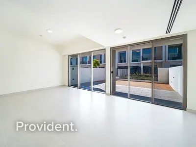 Spacious | Bright | Multiple Cheques