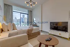 Stylish Urban Studio Apartment in Oxford Terraces, JVC