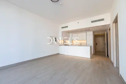 Brand New | Corner Unit | Ready to Move