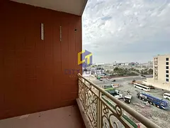 Bright and Large 2 Bedroom Hall Apartment in Al Raffa with Pool Gym