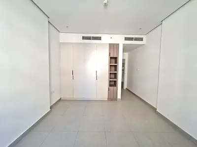 Like brand new building in Al jada out sid 1bhk 2 washroom with master room balcony waldrop