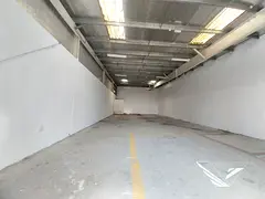 Spacious!warehouse industrial erea 17 sharjah electric 10 kv sqft 2800 sharjah