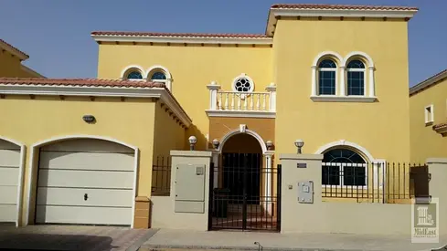SPACIOUS 4BR+MAID UPGRADED VILLA LARGE PLOT