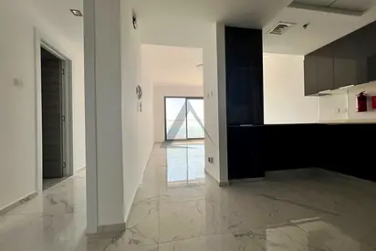 Massive 1BR Semi Close Kitchen with Built in Appliances pool view