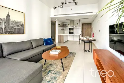 Sea View | Fully Furnised | West Beach
