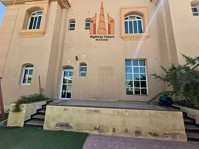 New villa is available now 4 bedroom's, 2 hall, 2 Master room's, come and see new villa