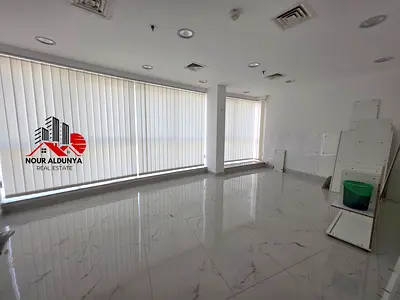 FRONT OF METRO. FULLY FITTED UPTO 2000SQFT OFFICE. AC FREE. BOOK NOW
