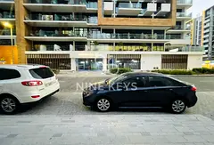 Prime Location | Big Layout &amp; Ready to move | Shel