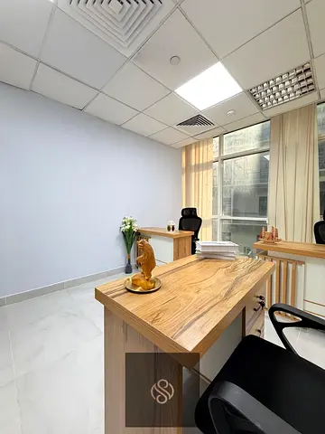 150 SQ FT FURNISHED OFFICE | PRIME LOCATION