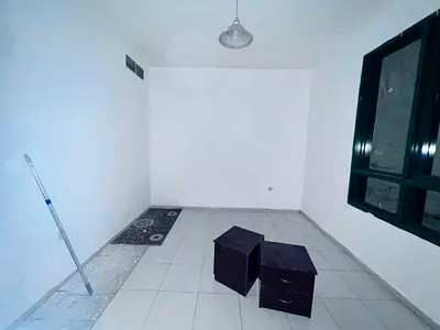 Very Spacious # chiller free # Ideal Location # 1bhk 35k rent # in Qasimia