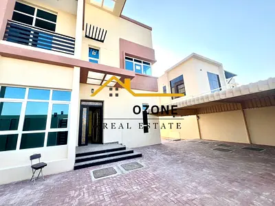 • Spacious 5-Bedroom Family Retreat