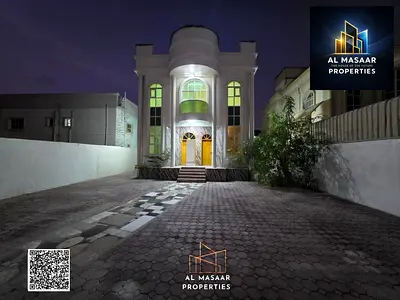 فيلا بالروضة قريبه من شارع الشخ عمار مساحه كبيرة تملك حر شامل الكهرباء والمياة والمكيفات